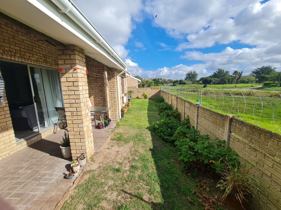 3 Bedroom Property for Sale in Aston Bay Eastern Cape